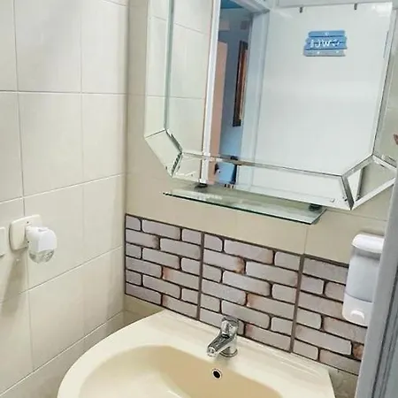 Bed & Breakfast Domi